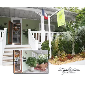 L'habitation Guesthouse- Adult Exclusive Couette-café