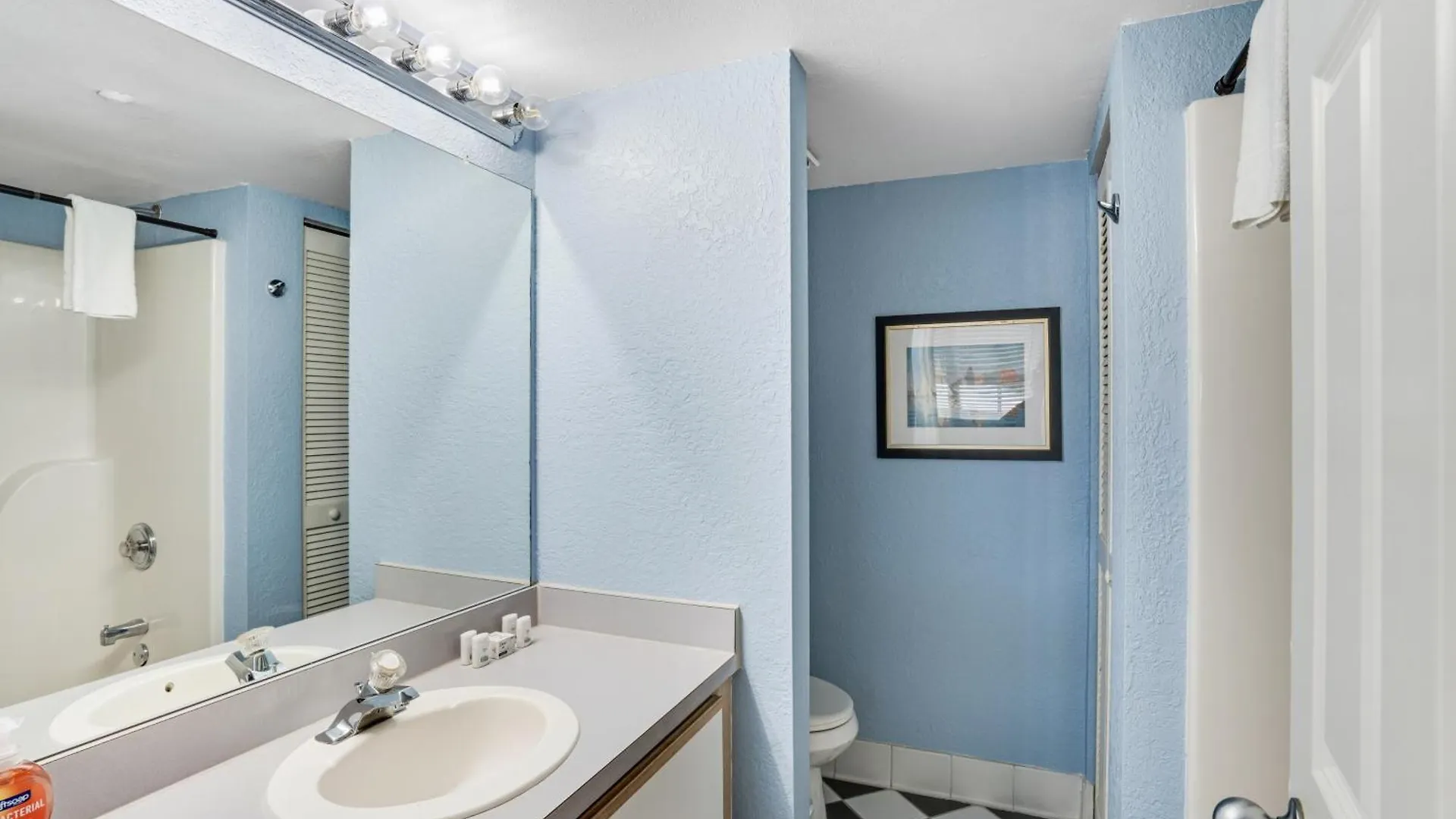 Sunrise Suites Paradise Escape #407 Key West Apartment